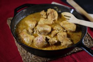 balti chicken in a cast iron skillet